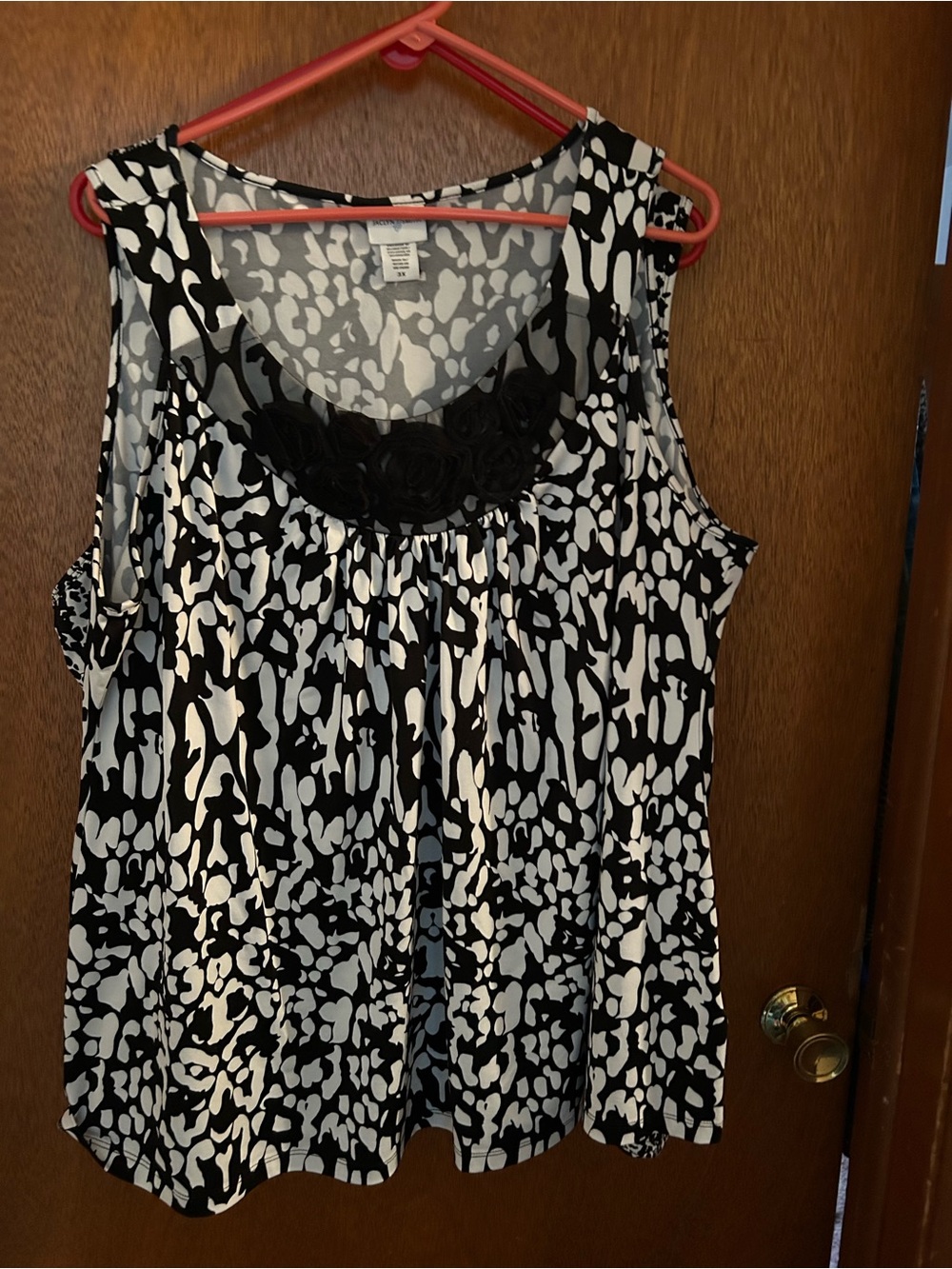 Black & White Printed Sleeveless Tank with Floral Lace Yoke